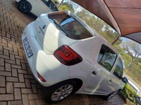 2019 RENAULT SANDERO 900T EXPRESSION FOR SALE AT TRIO MOTORS TZANEEN IN LIMPOPO