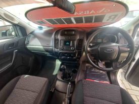 2022 FORD RANGER 2.2 TDCI LR PU SC WITH CANOPY AND 2YEAR MECANICAL WARRANTY FOR SALE AT TRIO MOTORS TZANEEN IN LIMPOPO