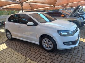 2014 VOLKSWAGEN POLO 1.2 BLUE MOTION FOR SALE AT TRIO MOTORS TZANEEN IN LIMPOPO