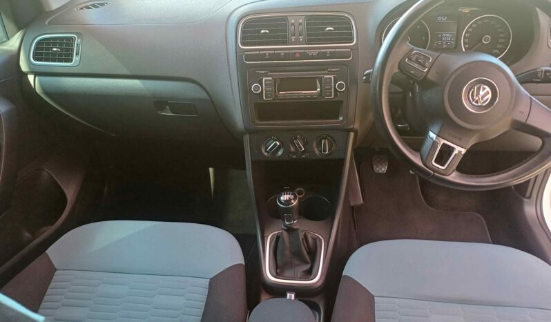 2014 VOLKSWAGEN POLO 1.2 BLUE MOTION FOR SALE AT TRIO MOTORS TZANEEN IN LIMPOPO full